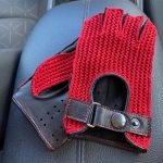 manusi fara degete din piele negru rosu